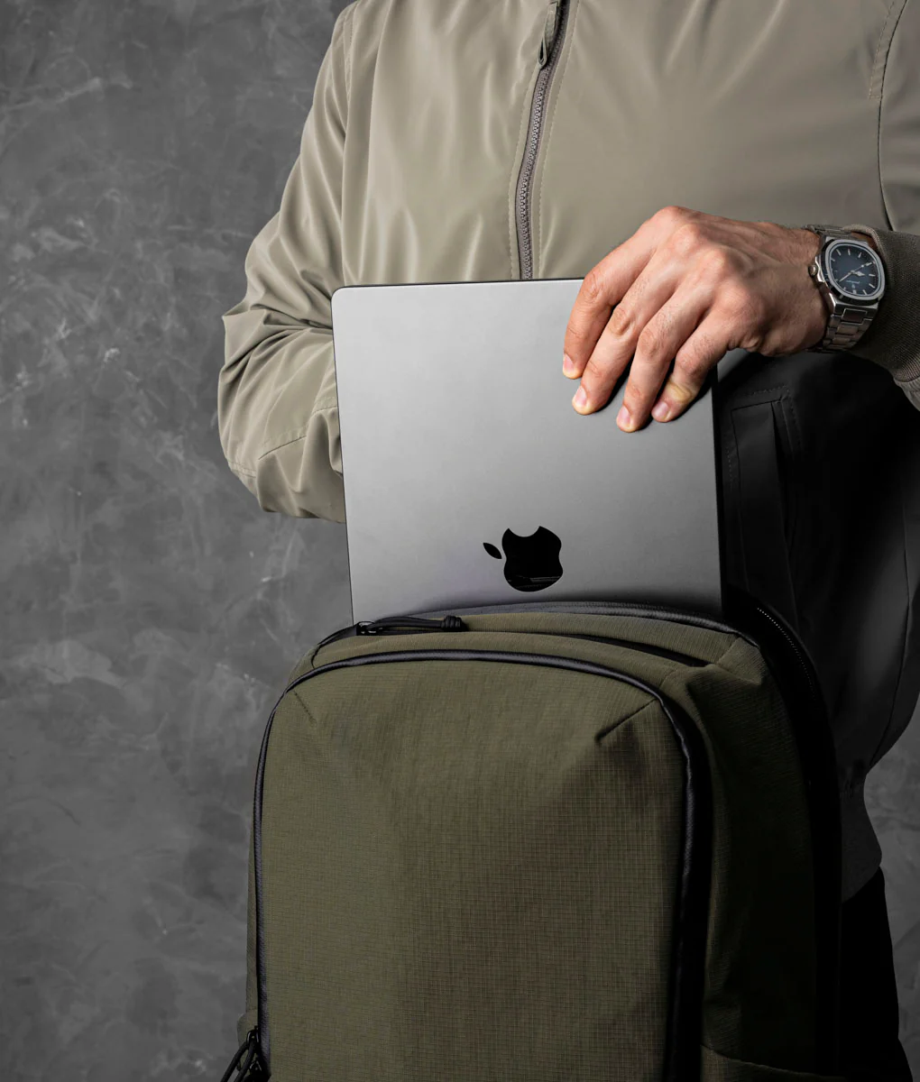 Elements Backpack Pro - Image 31