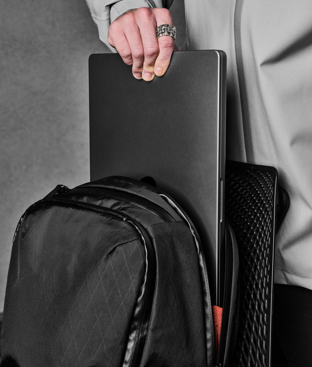 Elements Backpack Pro - Image 64