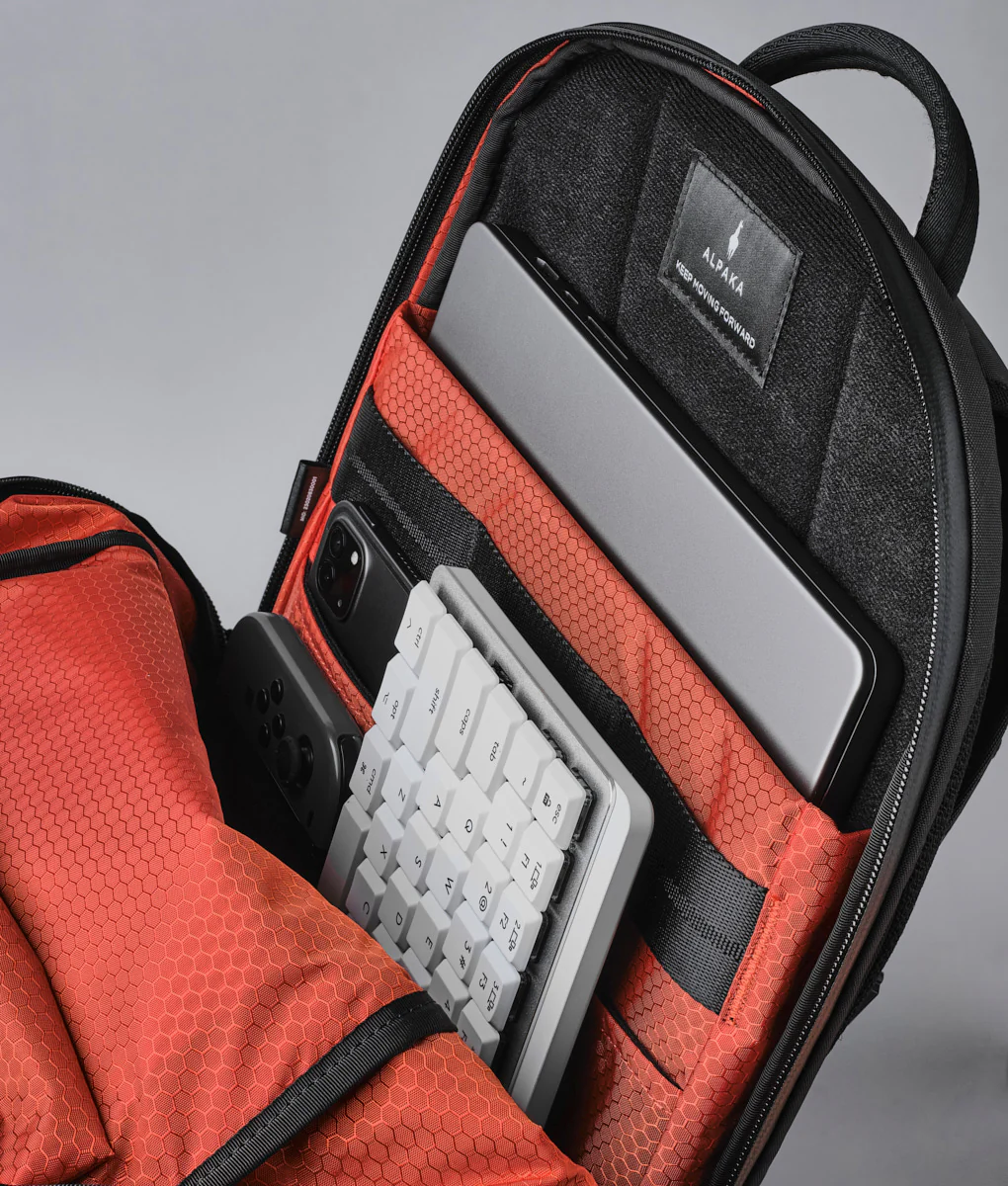 Elements Backpack Pro - Image 69