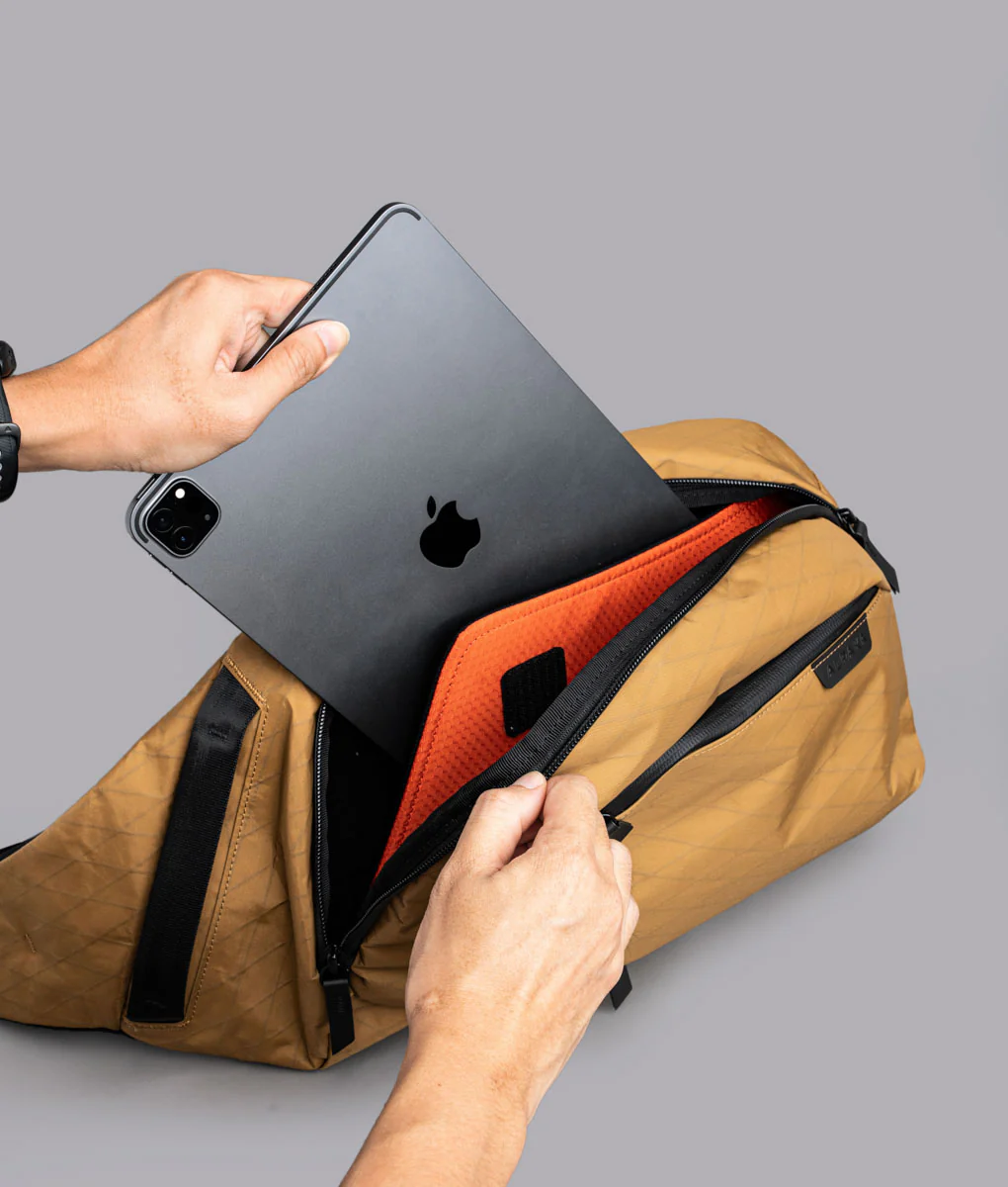 Metro Crossbody – Left Shoulder - Image 135