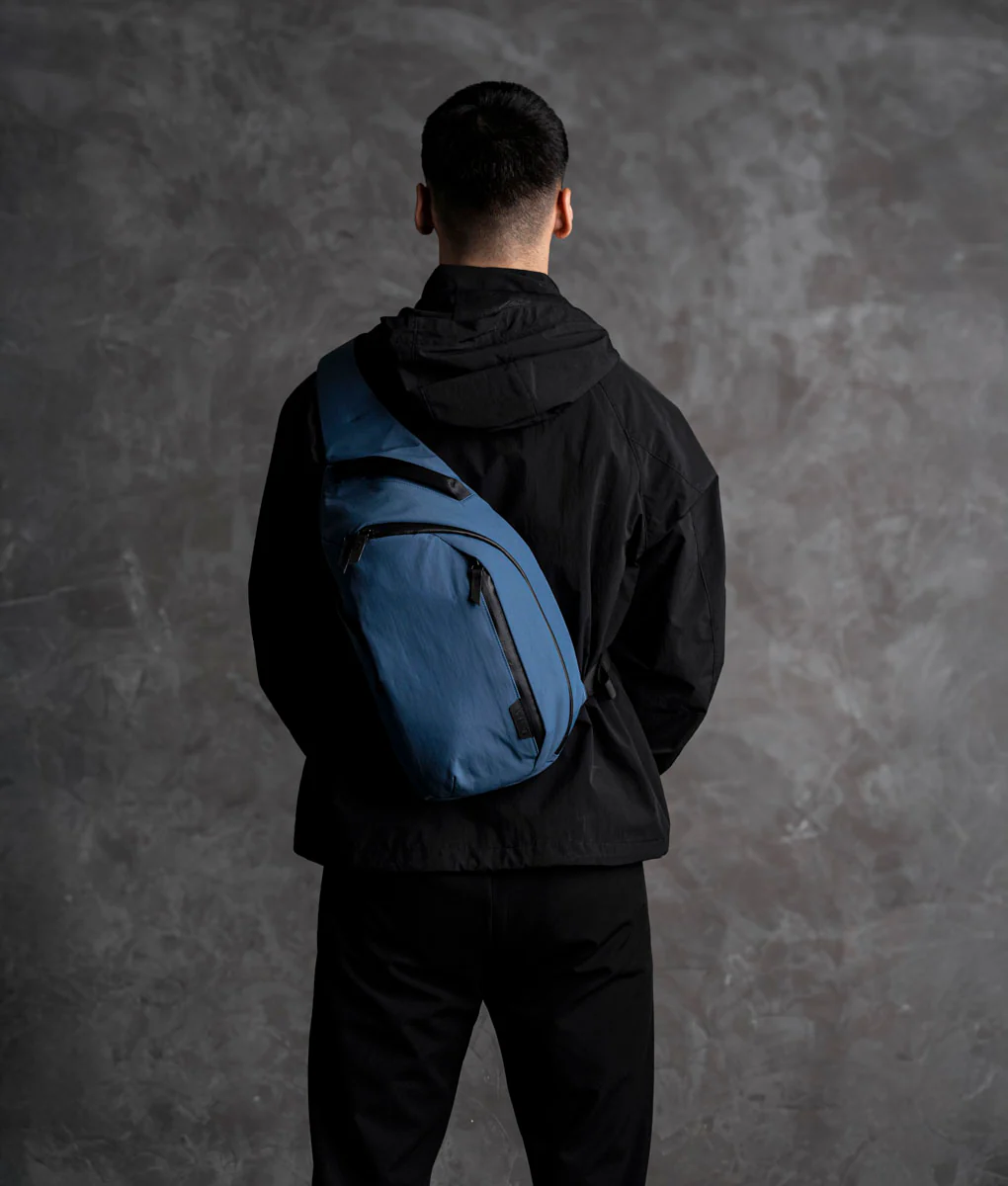 Metro Crossbody – Left Shoulder - Image 24