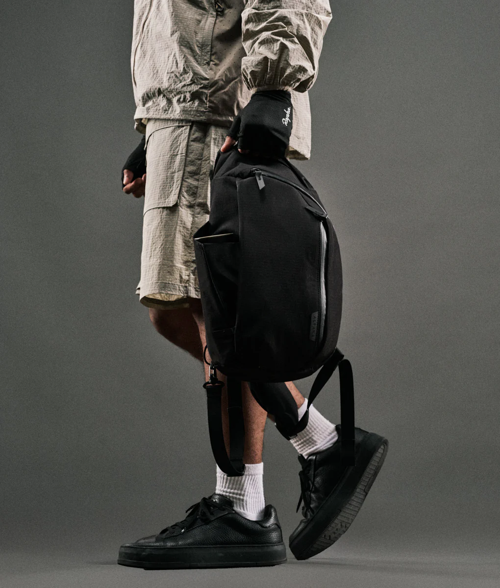 Metro Crossbody – Left Shoulder - Image 4