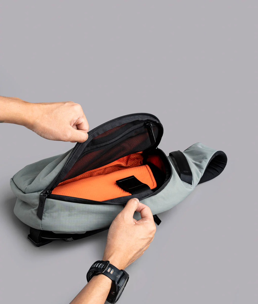 Metro Crossbody – Left Shoulder - Image 59