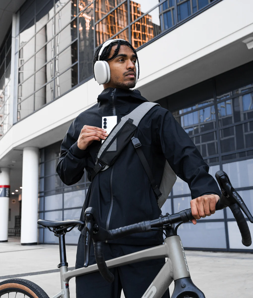 Metro Crossbody – Left Shoulder - Image 65