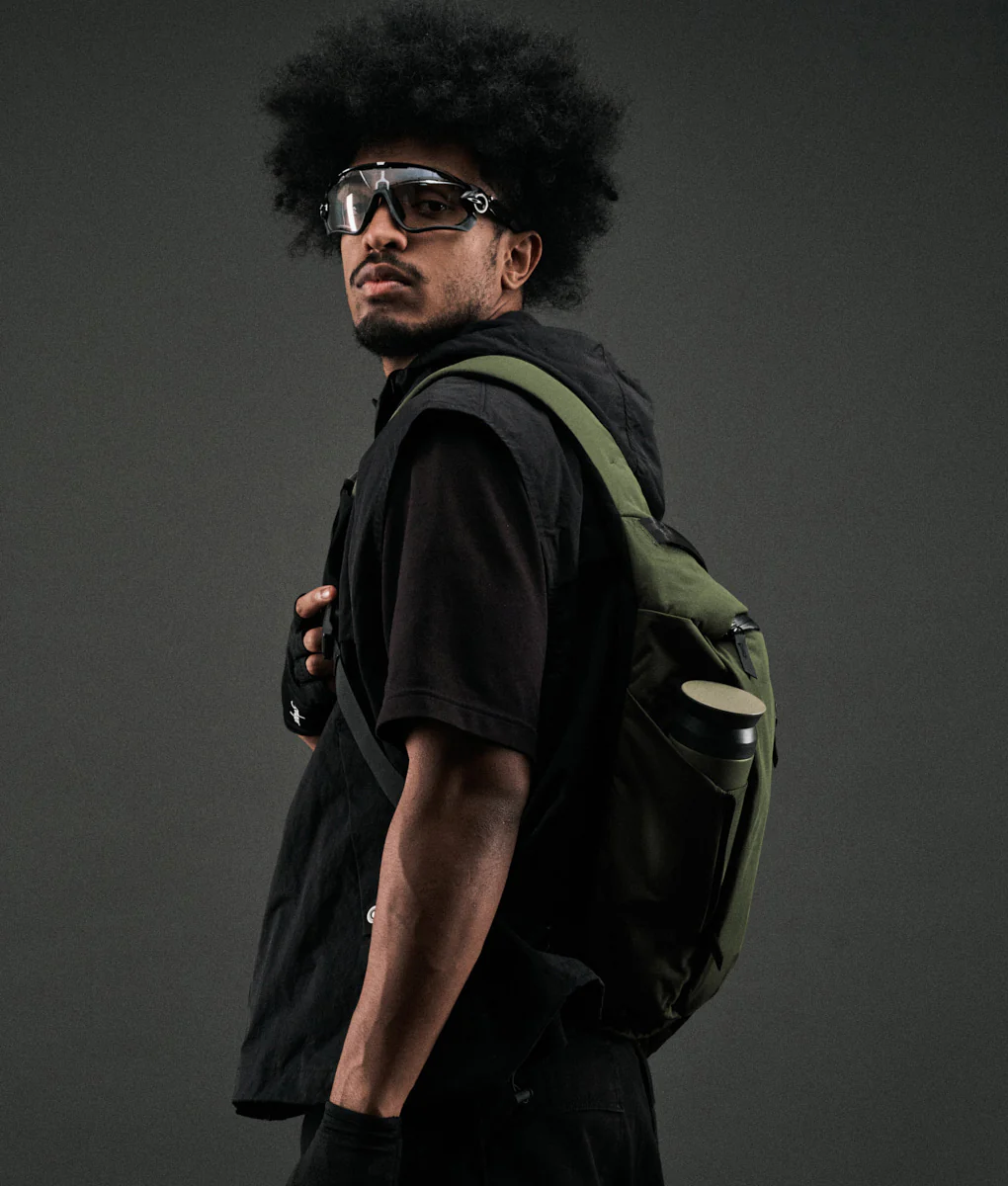 Metro Crossbody – Left Shoulder - Image 70