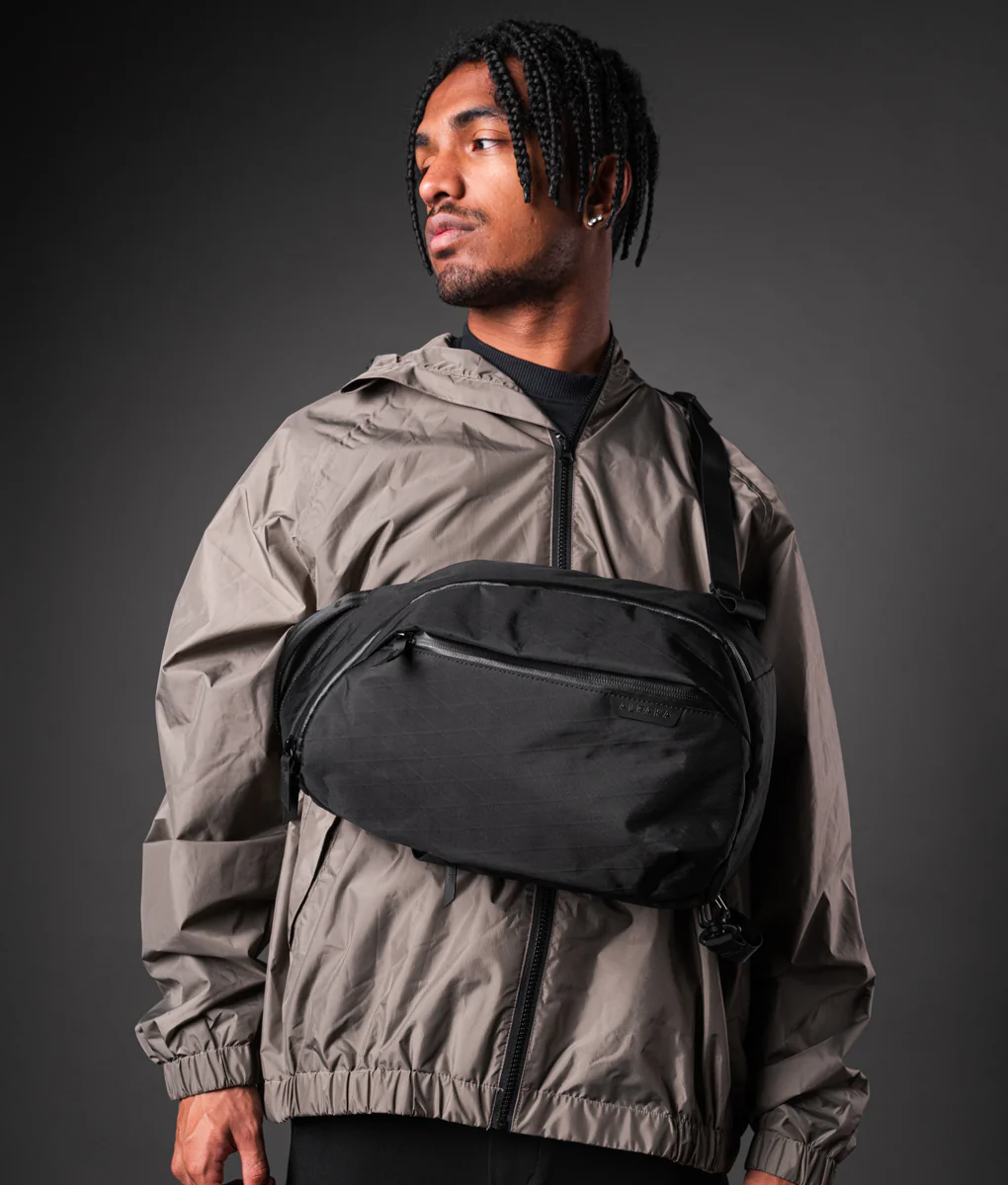 Metro Crossbody – Left Shoulder - Image 91