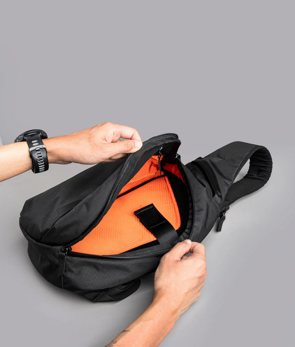 Metro Crossbody – Left Shoulder - Image 99