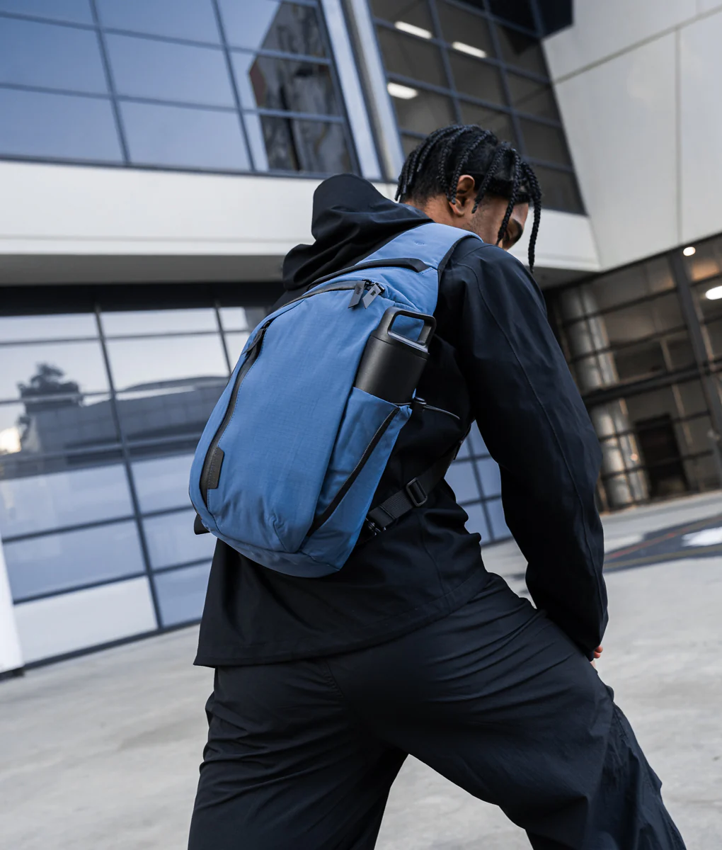 Metro Crossbody –  Right Shoulder - Image 40