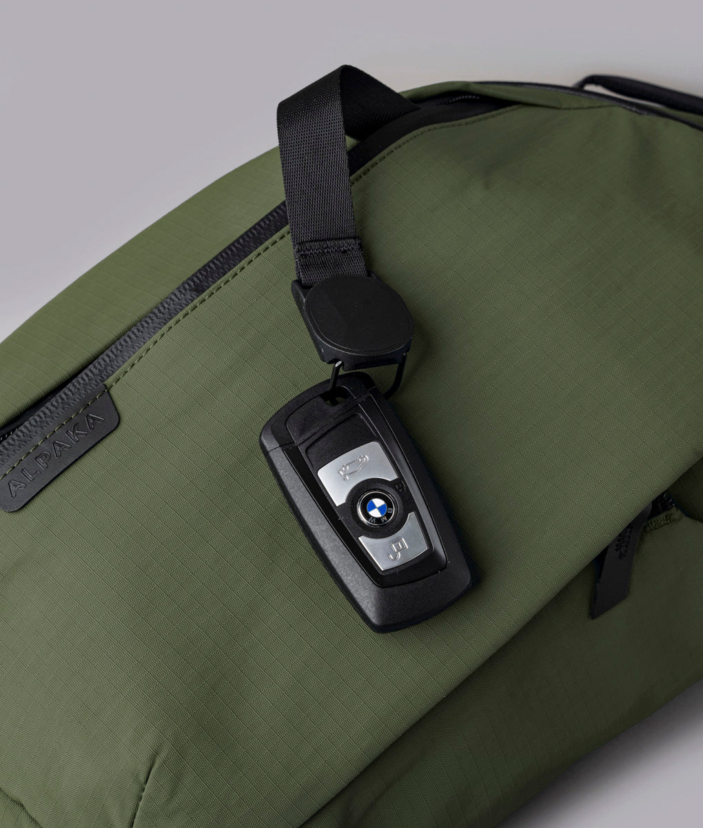 Metro Crossbody –  Right Shoulder - Image 75