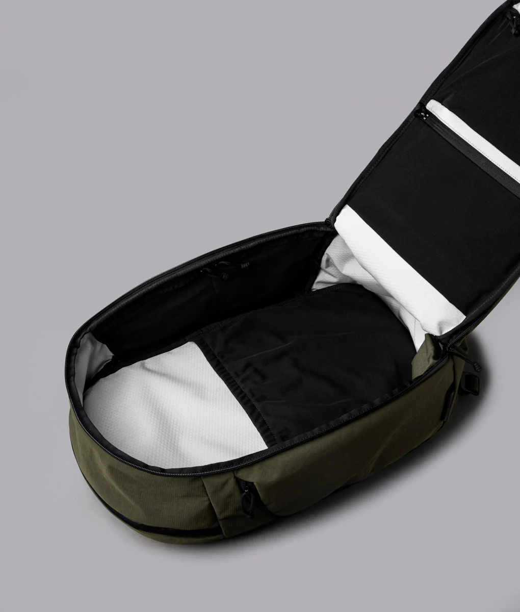 Traverse Backpack (30L) - Image 47