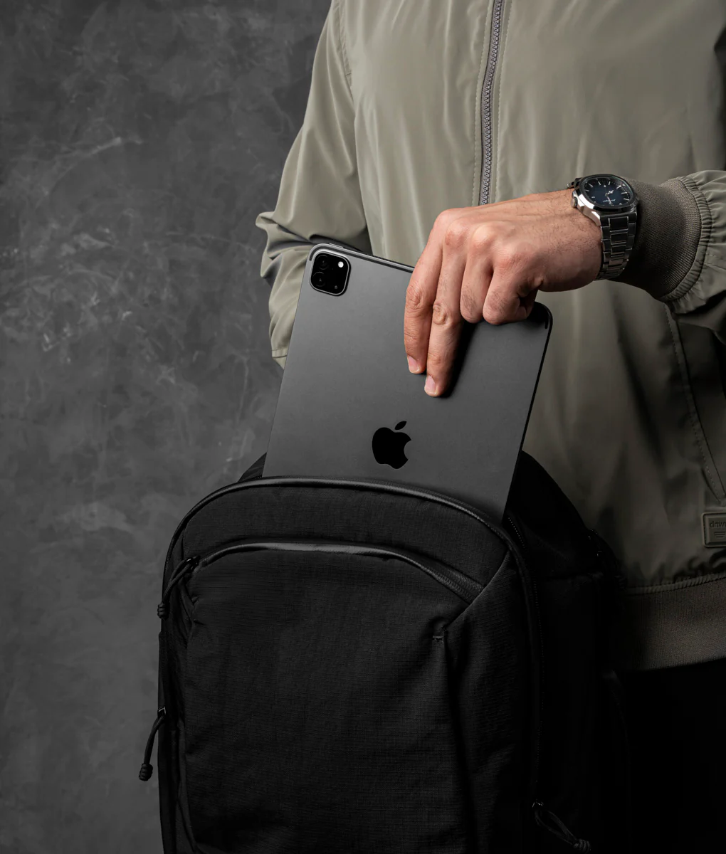 Traverse Backpack (30L) - Image 9