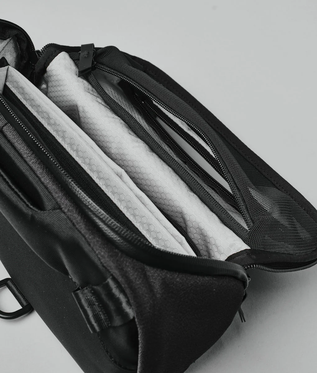 Vertex Pouch - Image 35