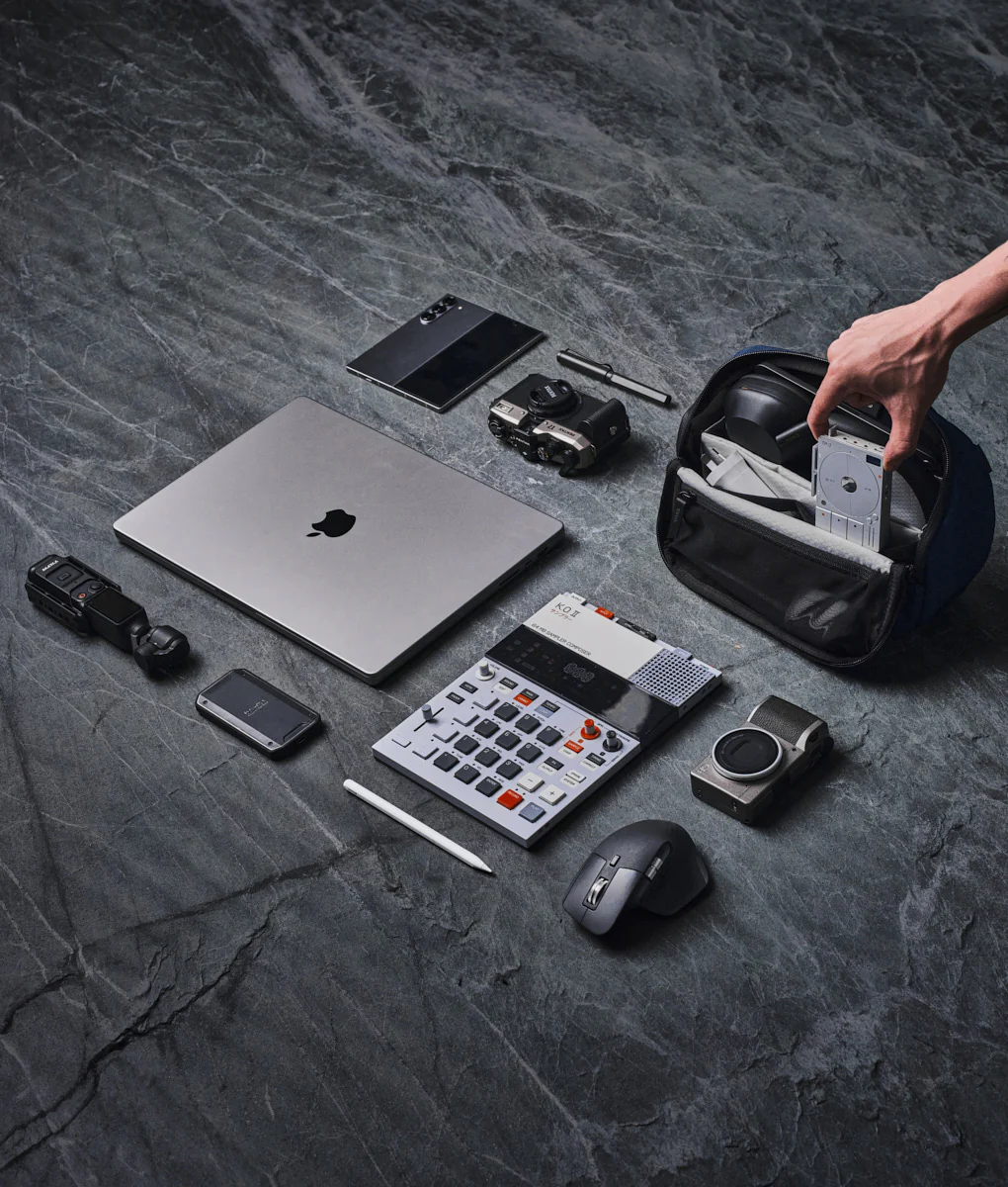 Vertex Pouch - Image 53