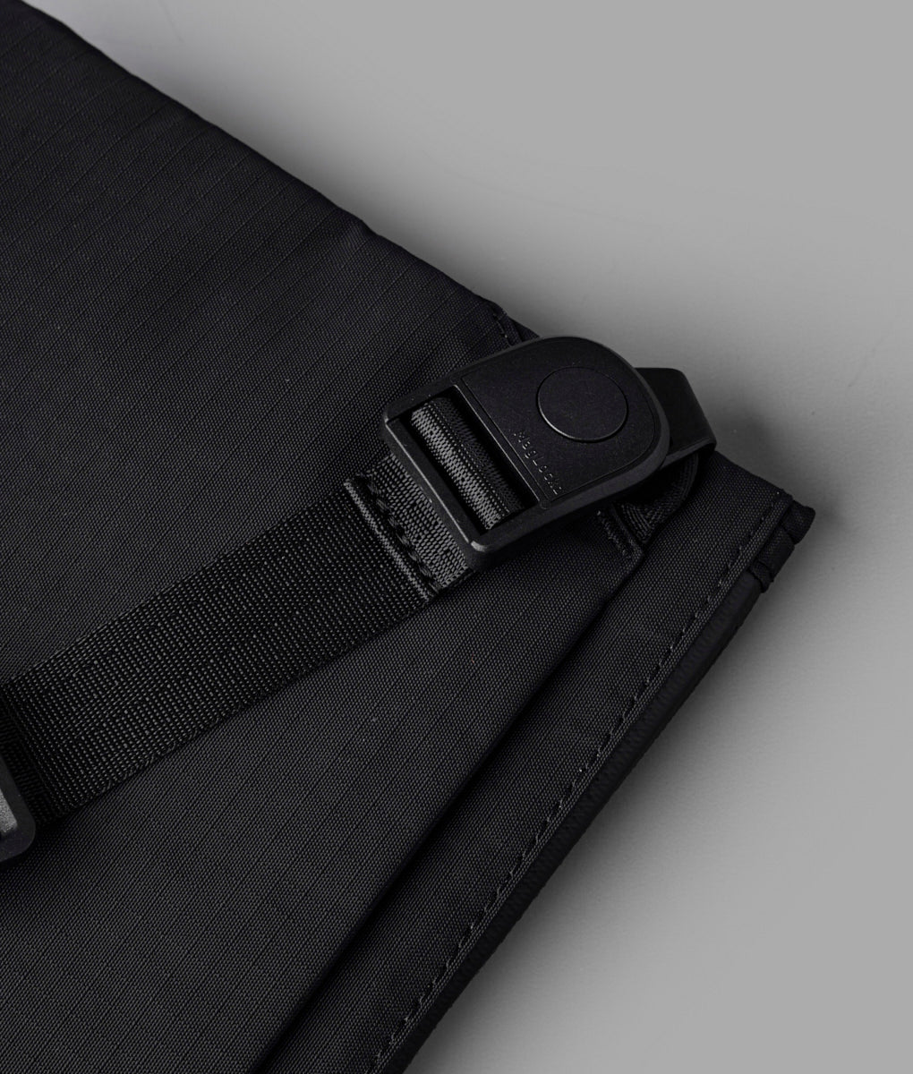 Zip Pouch Max V2 - Image 14