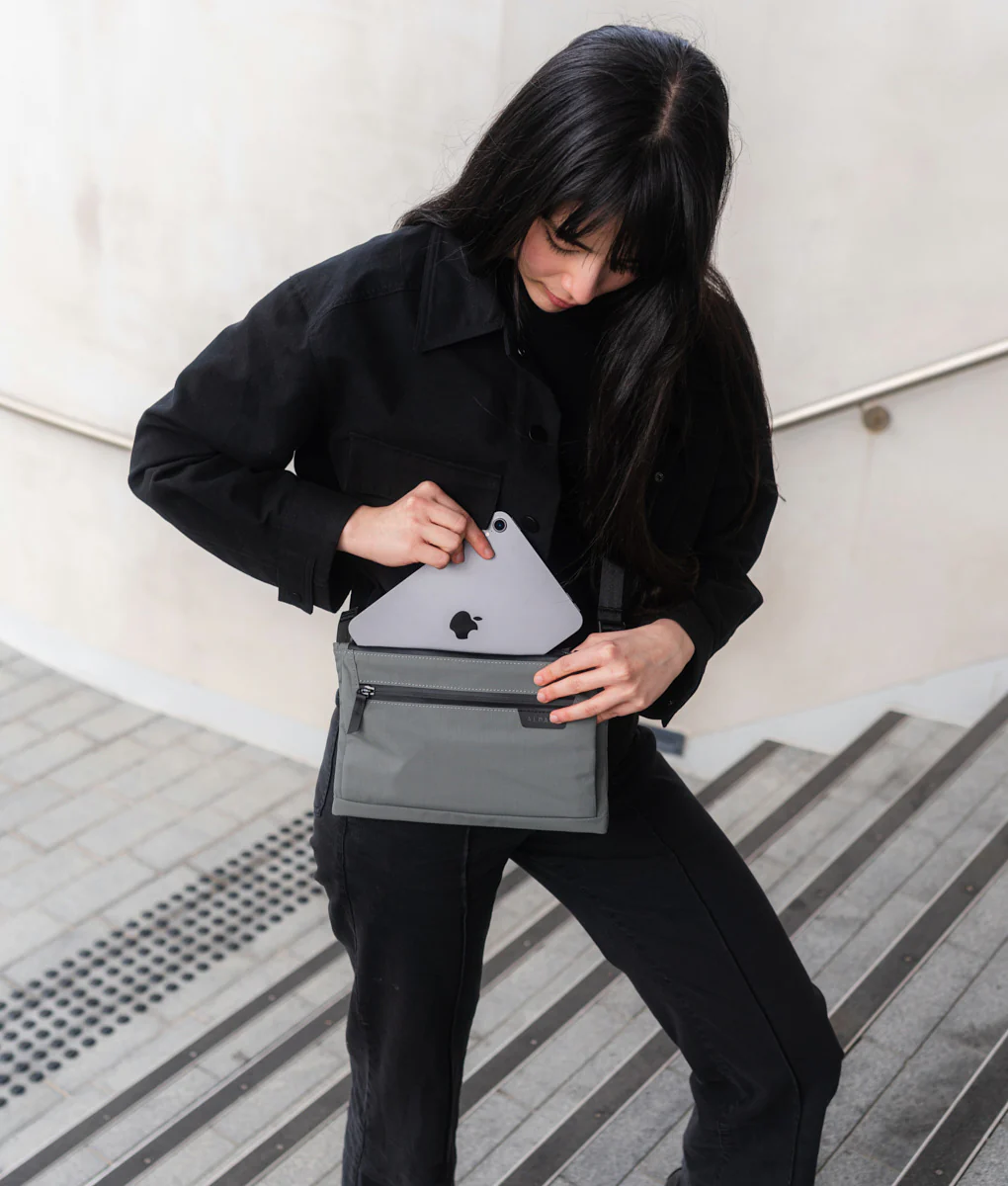 Zip Pouch Max V2 - Image 16