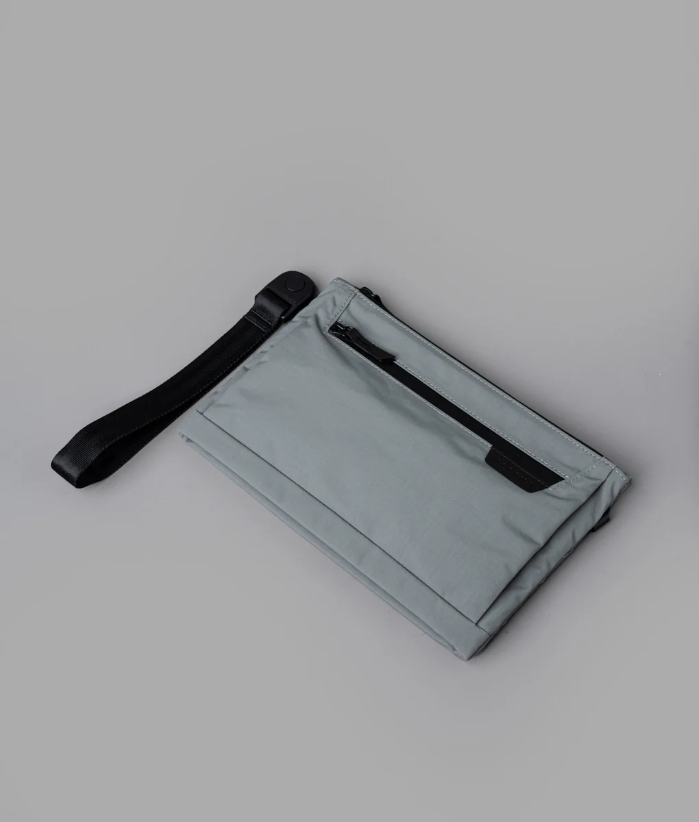 Zip Pouch Max V2 - Image 23