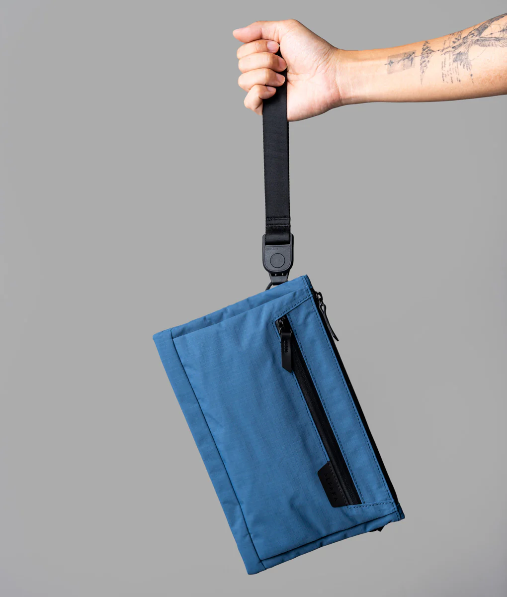 Zip Pouch Max V2 - Image 32