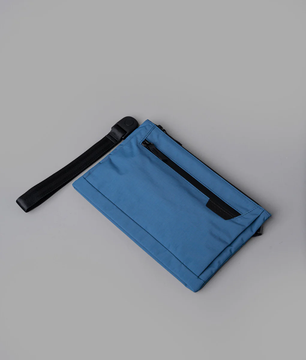 Zip Pouch Max V2 - Image 33