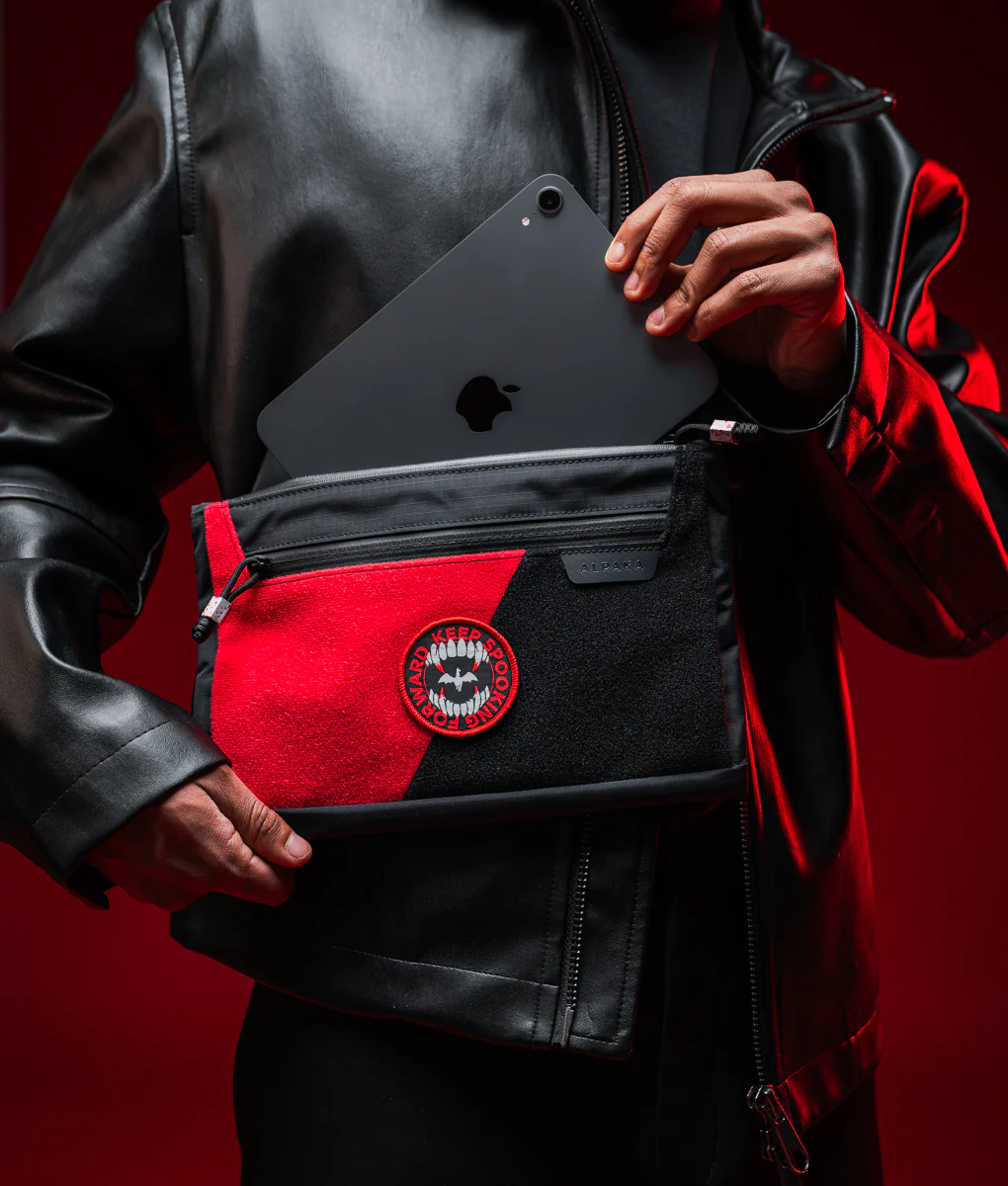 Zip Pouch Max V2 – Vampire Edition - Image 7